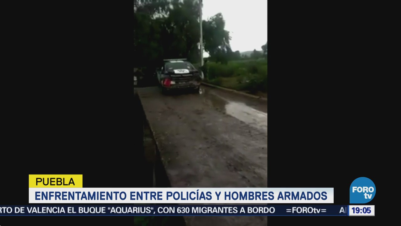 Se enfrentan policías y hombres armados en Puebla