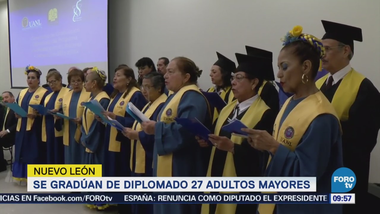 Se Gradúan Adultos Mayores Nuevo León
