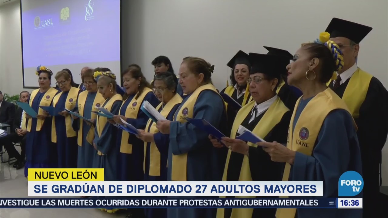 Gradúan Diplomado 27 Adultos Mayores Nuevo León