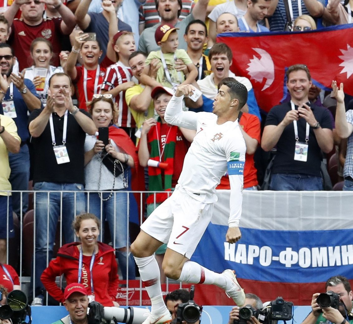 Selección de Portugal tiene aficionados rusos, dice Putin a Rebelo