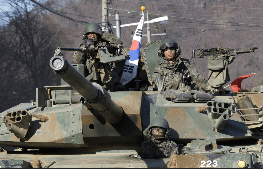 Seúl y Washington discuten la suspensión de maniobras militares
