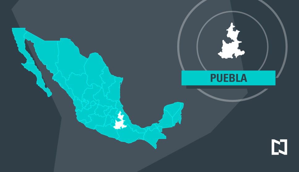 Tráiler esquiva hundimiento y se impacta en la México Puebla