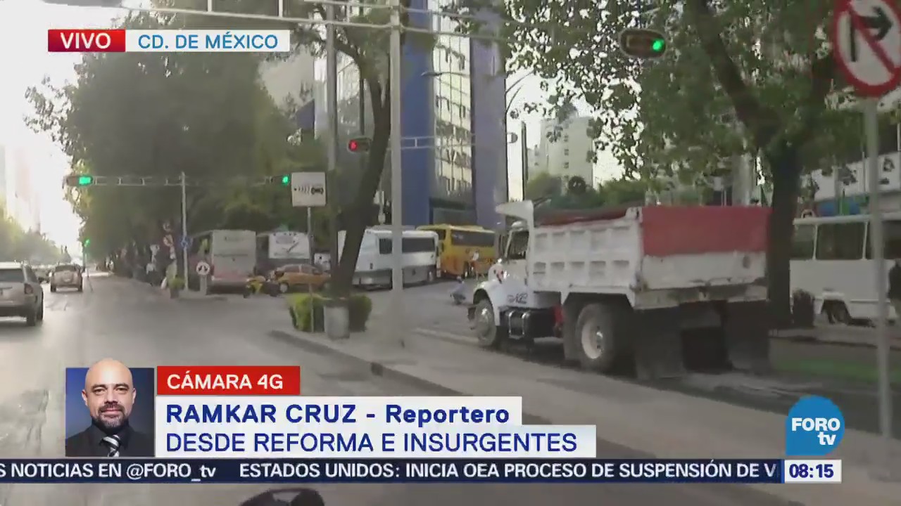 Varios camiones afectan la circulación en Reforma, CDMX