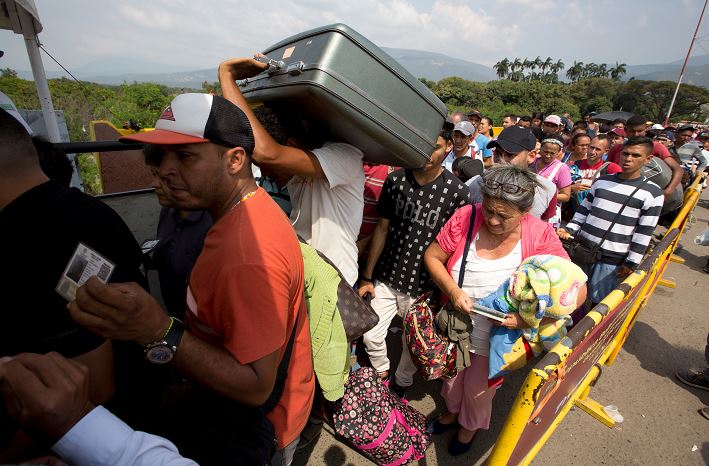 Un millón de personas migró de Venezuela a Colombia en 15 meses