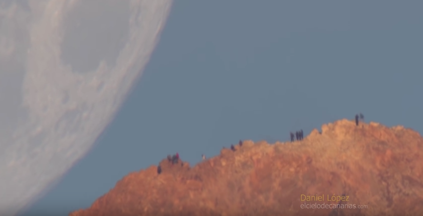 VIDEO: una Luna gigantesca 'cae' sobre la Tierra