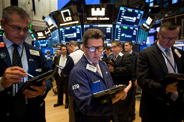 Wall Street cierra ganancias y nuevo récord Nasdaq