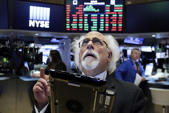 Wall Street cierra pérdidas incremento tasas interés