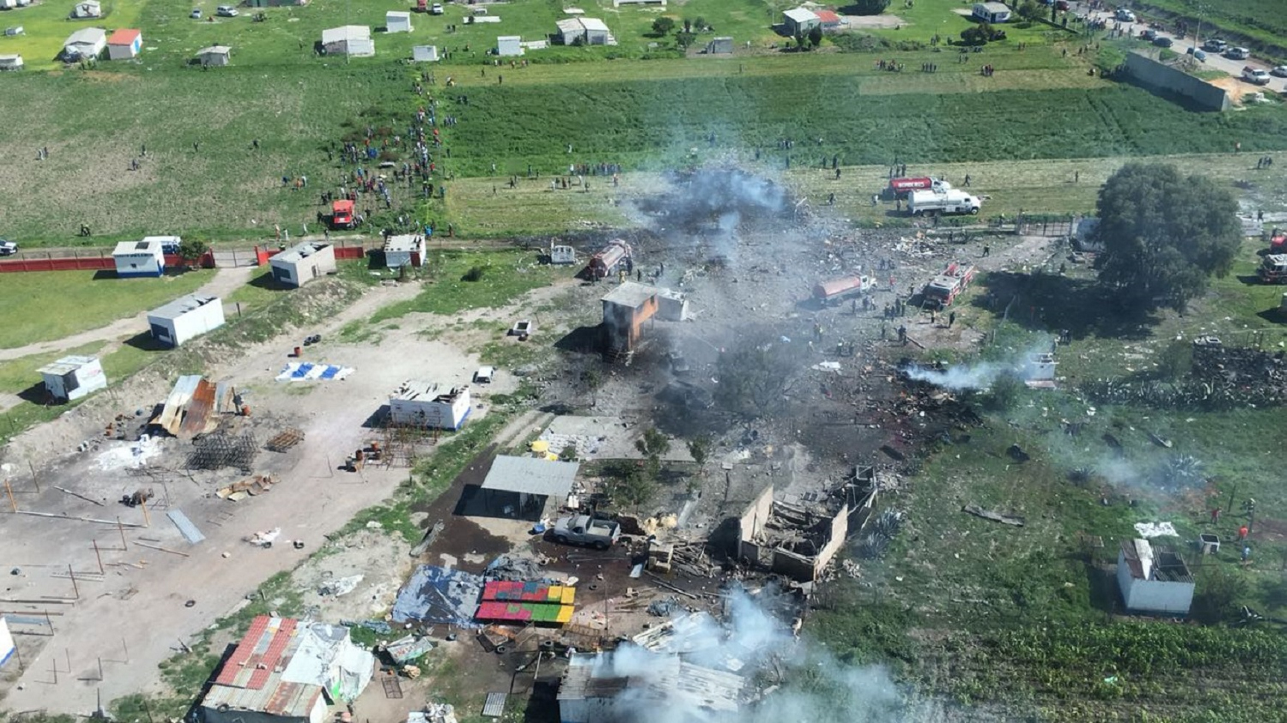 Distancia entre polvorines provoca explosiones en Tultepec
