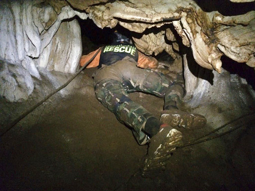 inicia rescate ninos atrapados cueva tailandia