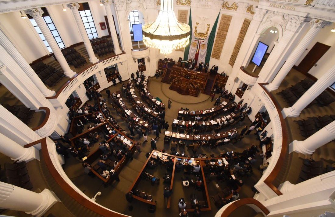 Asamblea Legislativa pide clausura de plaza Artz y revocación de Collins