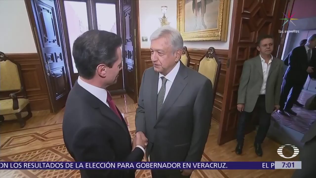 Así fue el primer encuentro entre Peña Nieto y López Obrador