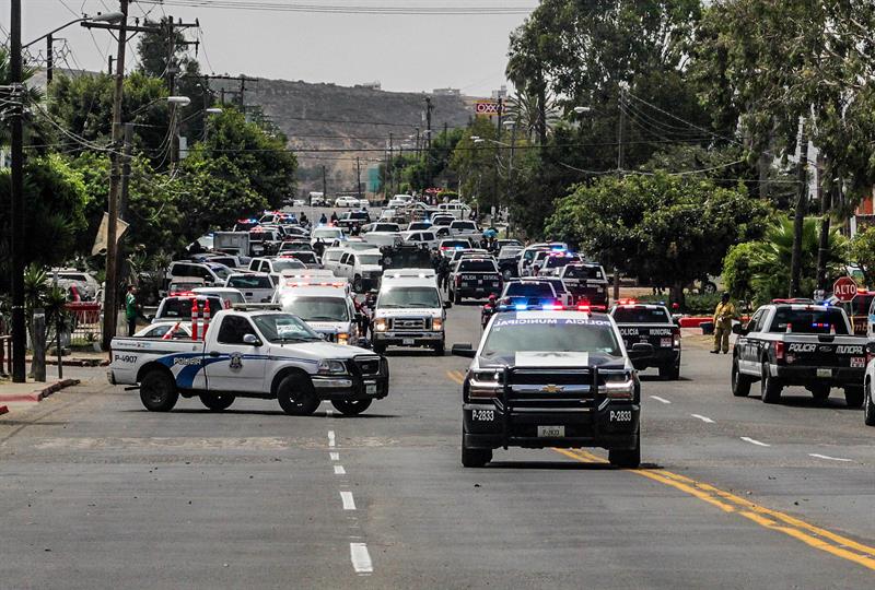Descartan toma de rehenes durante balacera en Tijuana
