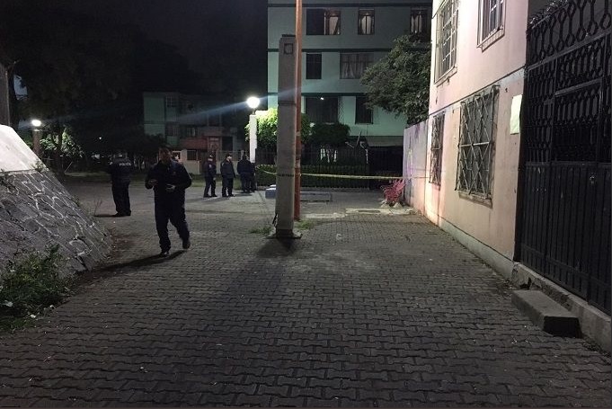 Balacera en Tlalnepantla deja un muerto y un herido