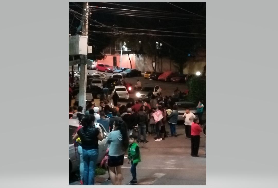 Bloquean avenida Observatorio tras sismo Magdalena Contreras