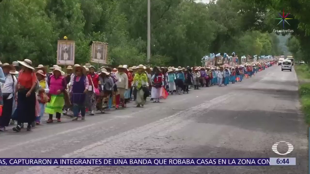 Camioneta atropella a siete peregrinos en la México-Querétaro