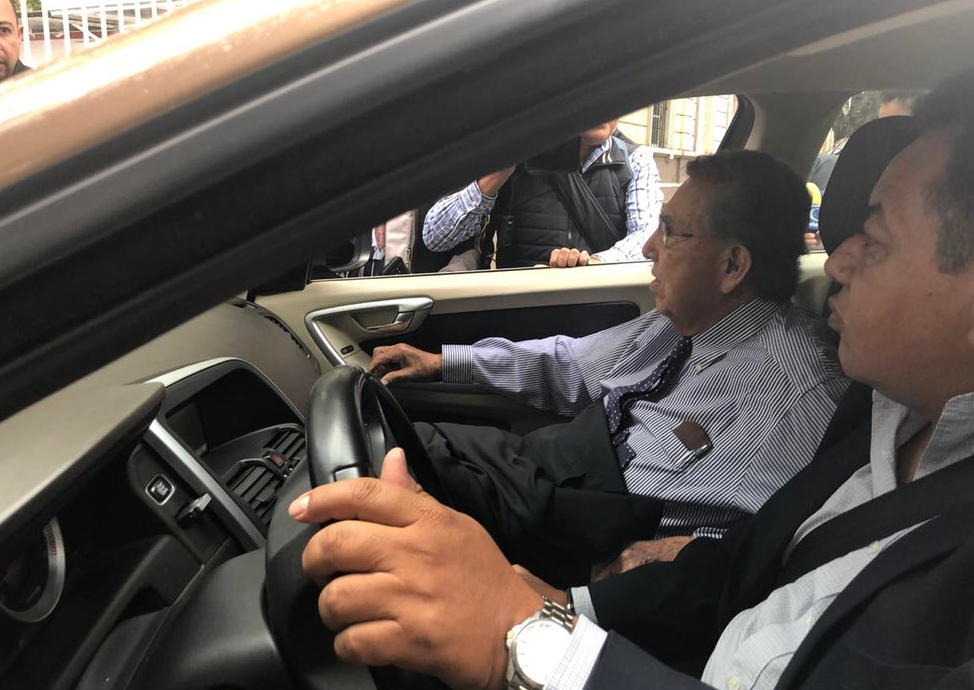 Cuauhtémoc Cárdenas llega a reunión con López Obrador, en la CDMX 
