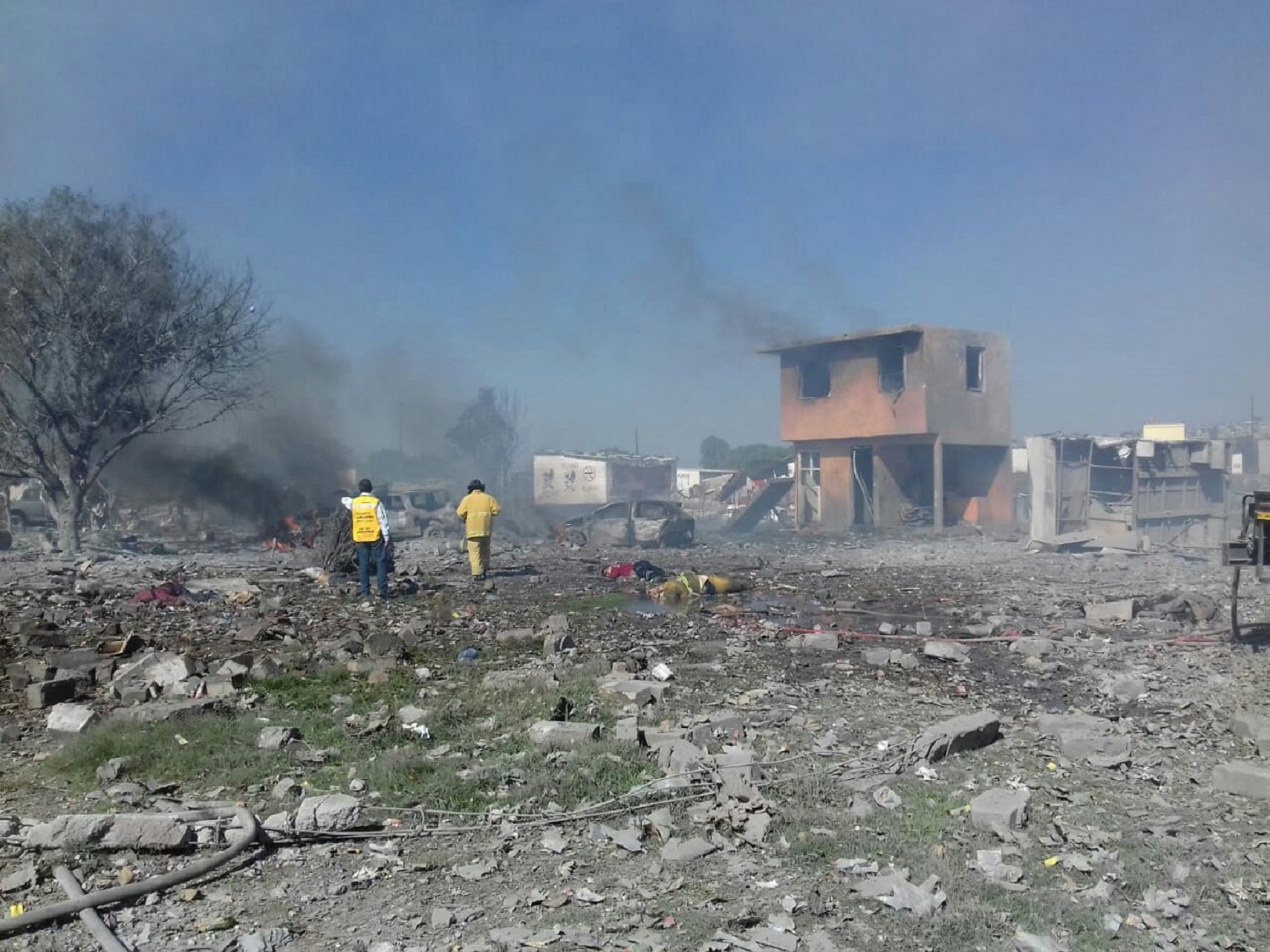 13 de 54 heridos por explosiones en Tultepec salen del hospital