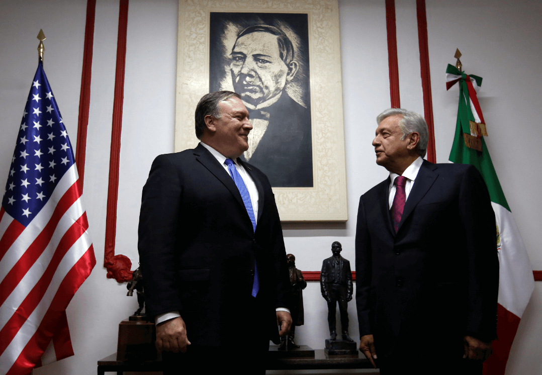 López Obrador recibe a Mike Pompeo en su casa de transición, en la CDMX