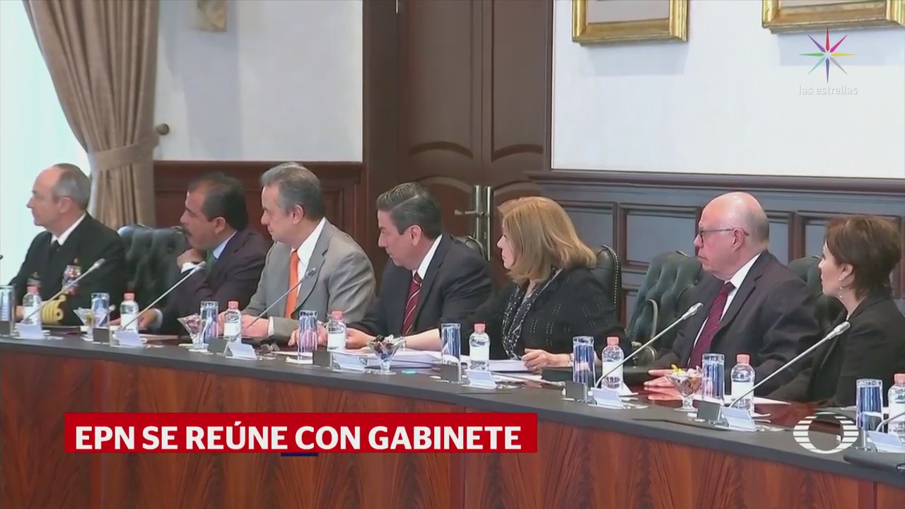 EPN se reúne con su Gabinete