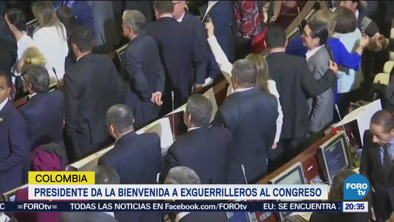 Exguerrilleros Las FARC Juran Legisladores Colombia