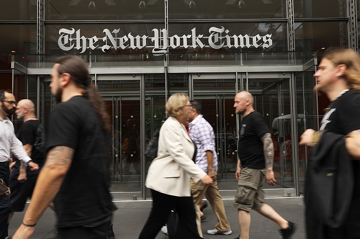 Editor del NYT: Ataques de Trump contra la prensa son ‘peligrosos’