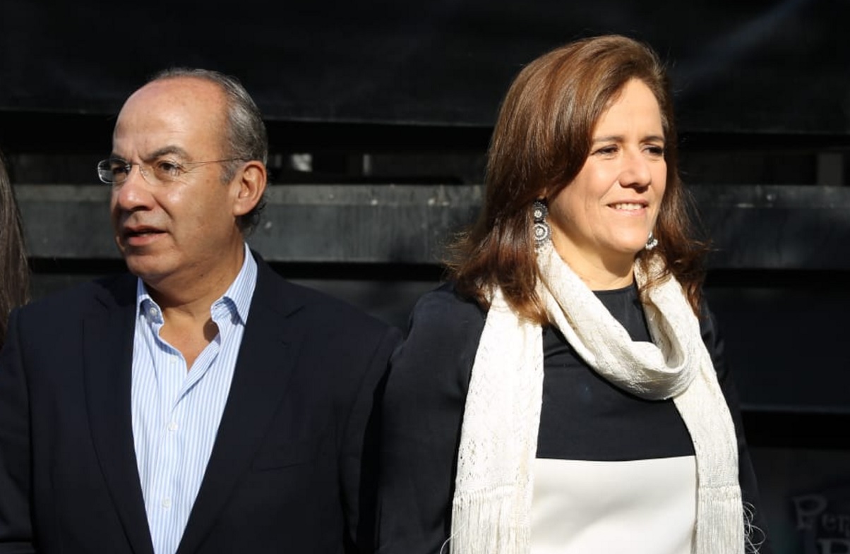 Felipe Calderón y Margarita Zavala felicitan a López Obrador por triunfo electoral