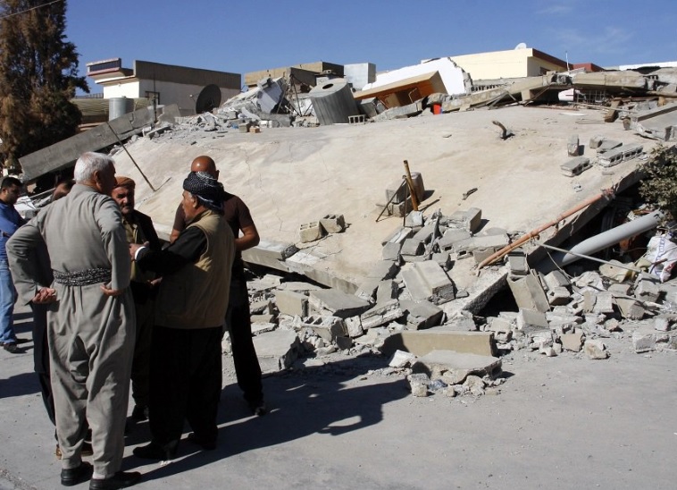 Suman 378 heridos tras dos fuertes sismos en Irán