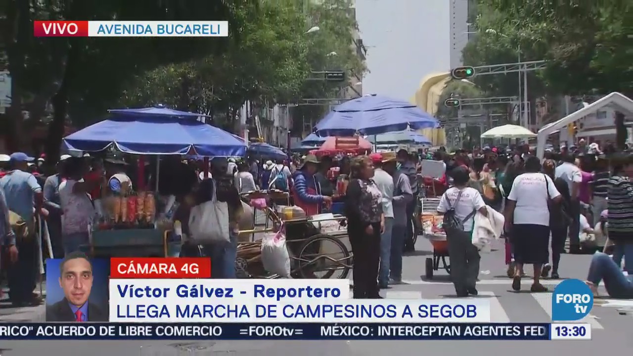 Manifestantes Bloquean Tránsito Avenida Bucareli Cdmx