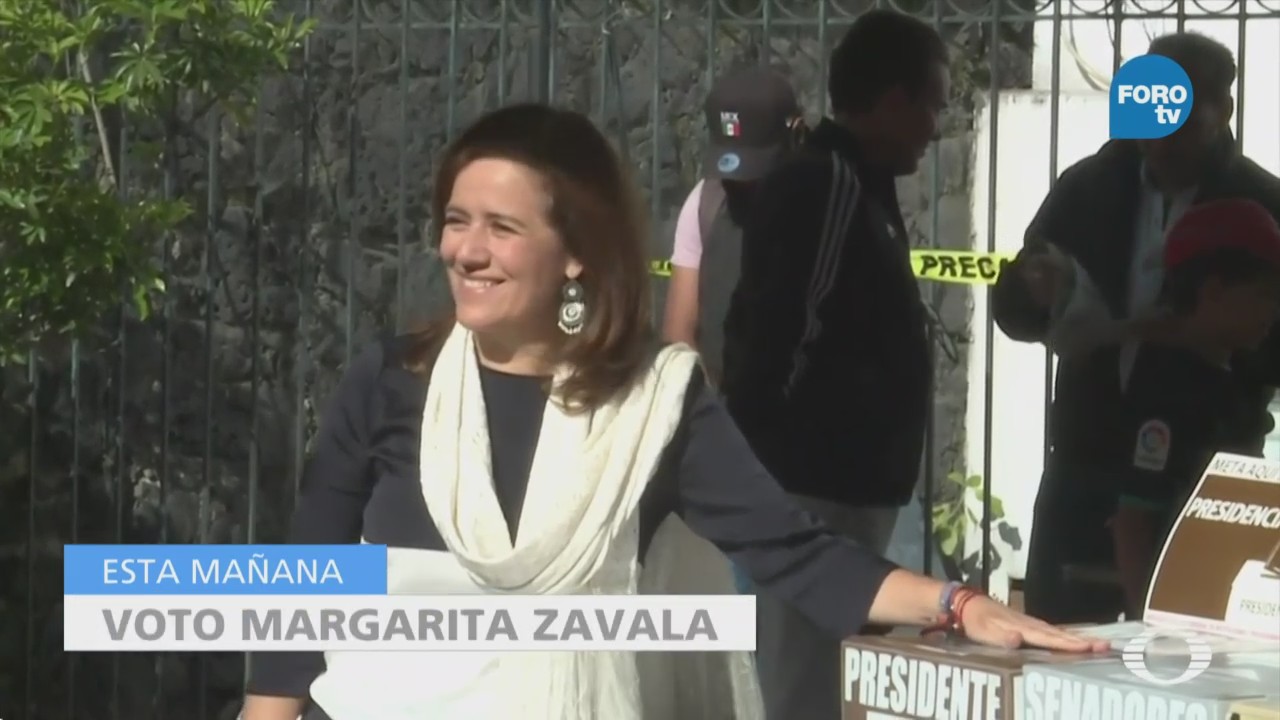 Margarita Zavala vota en la Ciudad de México