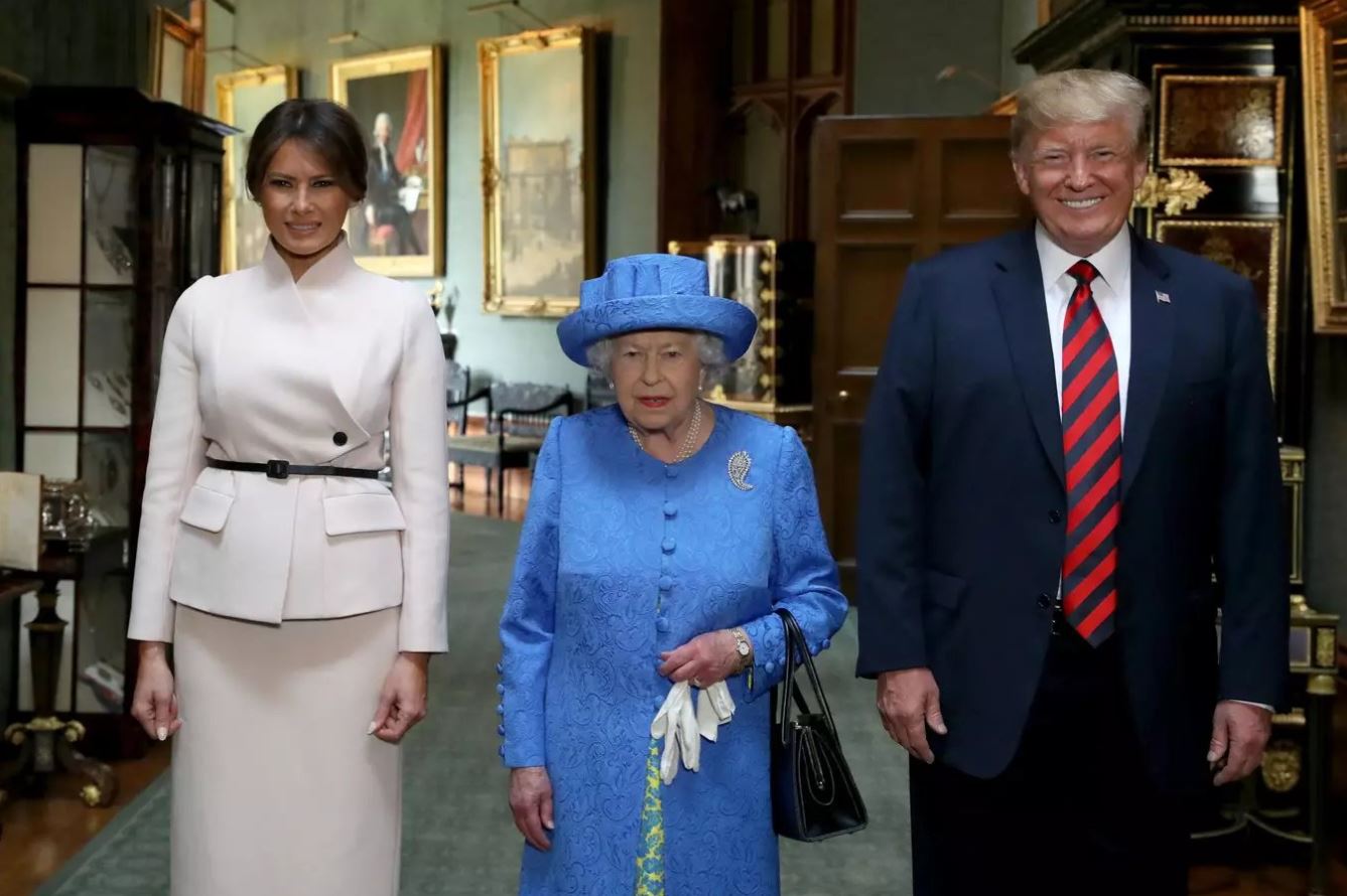 Melania Trump dice que fue un honor conocer a la reina Isabel II