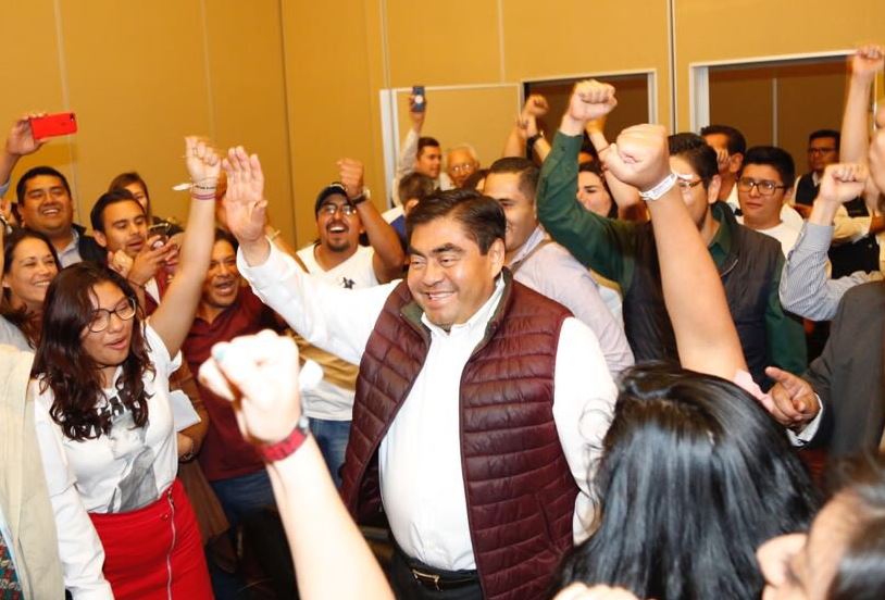 Barbosa acusa ‘brazo largo’ de Moreno Valle en elección de Puebla