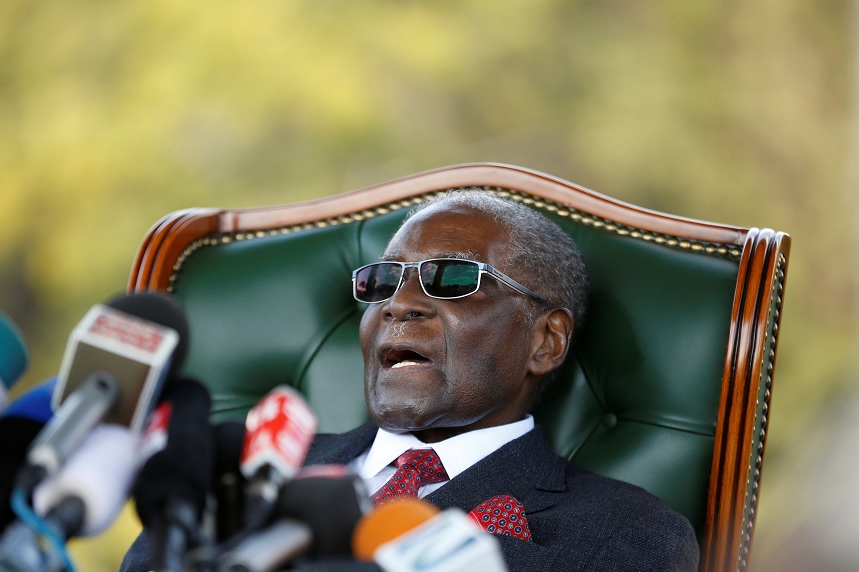 Mugabe no votará por sucesor Emmerson Mnangagwa en Zimbabue
