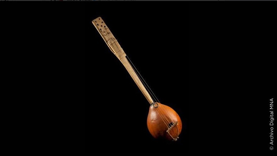Instrumentos de música maya, con escala musical diferente a la europea