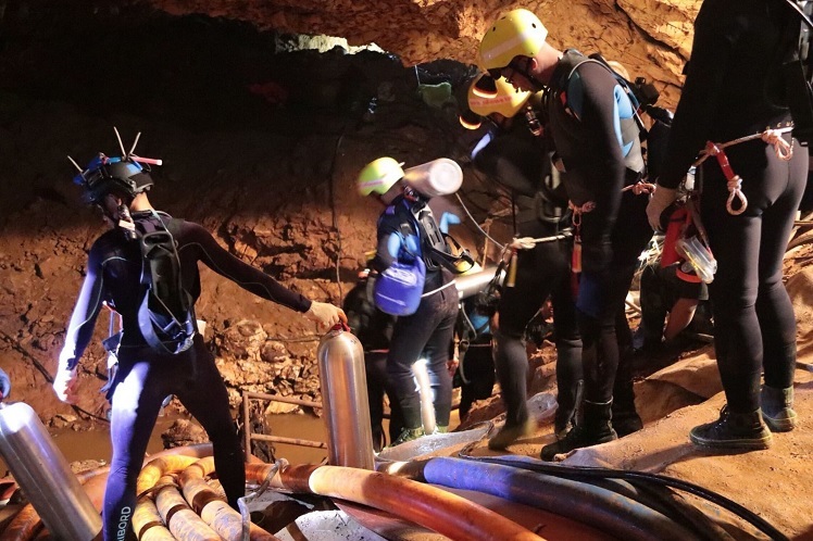 Ocho niños rescatados cueva Tailandia se recuperan problemas