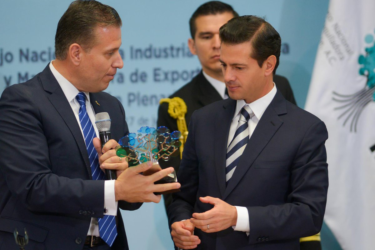 Peña Nieto destaca ZEEs, espera TLCAN en agosto