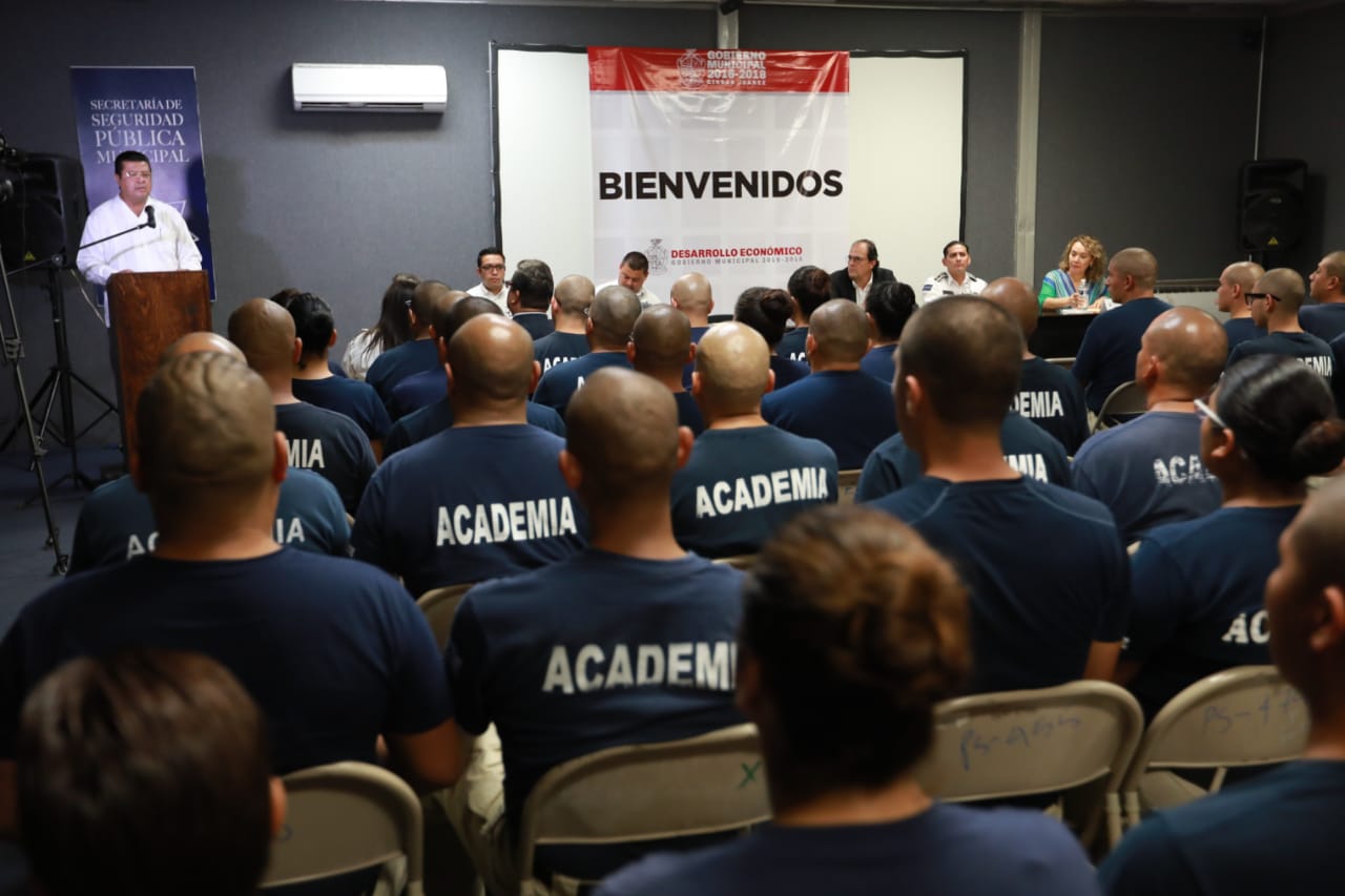 Ciudad Juárez, Chihuahua, tendrá varios policías bilingües