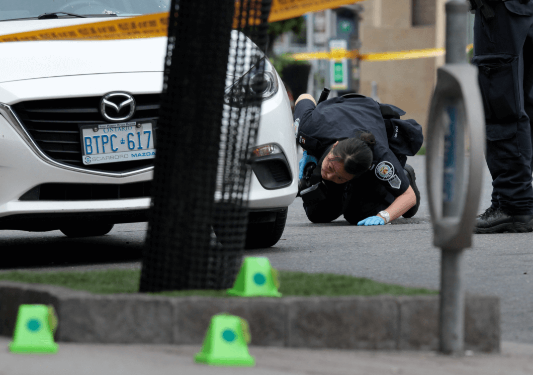 Una niña y una joven de 18 años, las víctimas de tiroteo en Toronto