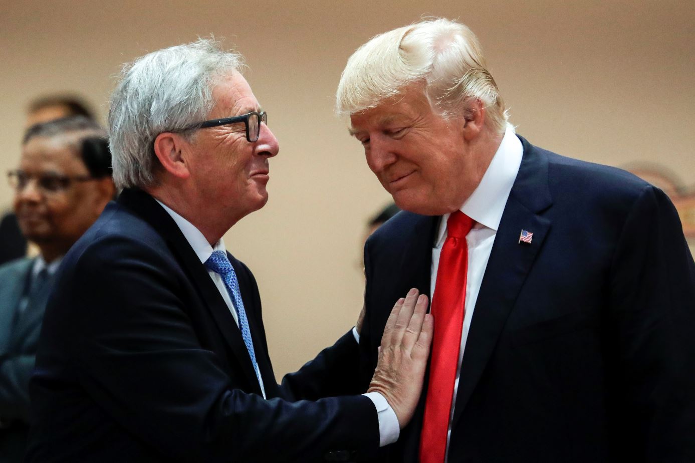 Reunión de Juncker con Trump, oportunidad para el diálogo: UE
