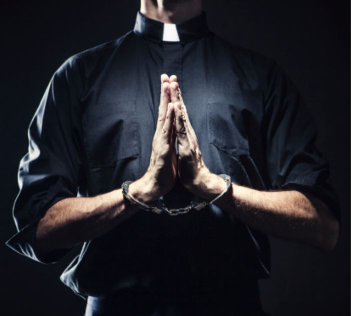 Fiscalía Chile investiga 36 casos de abusos por sacerdotes