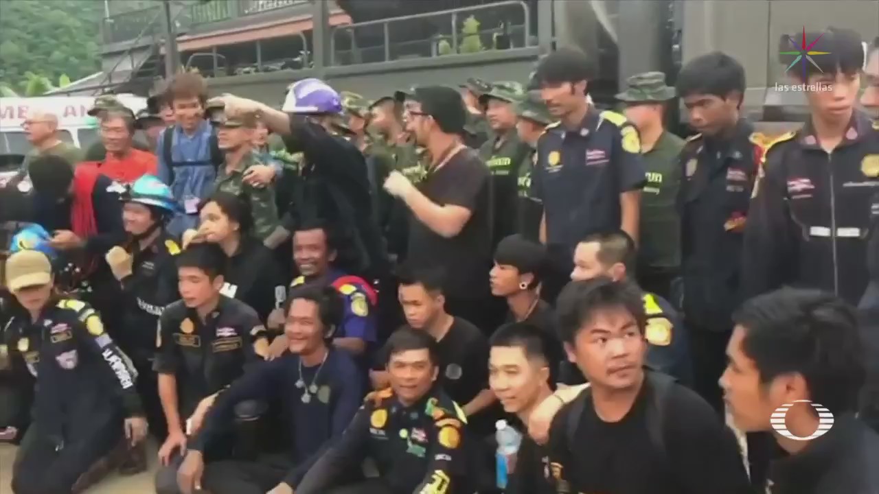 Termina con éxito rescate de equipo de futbol en Tailandia
