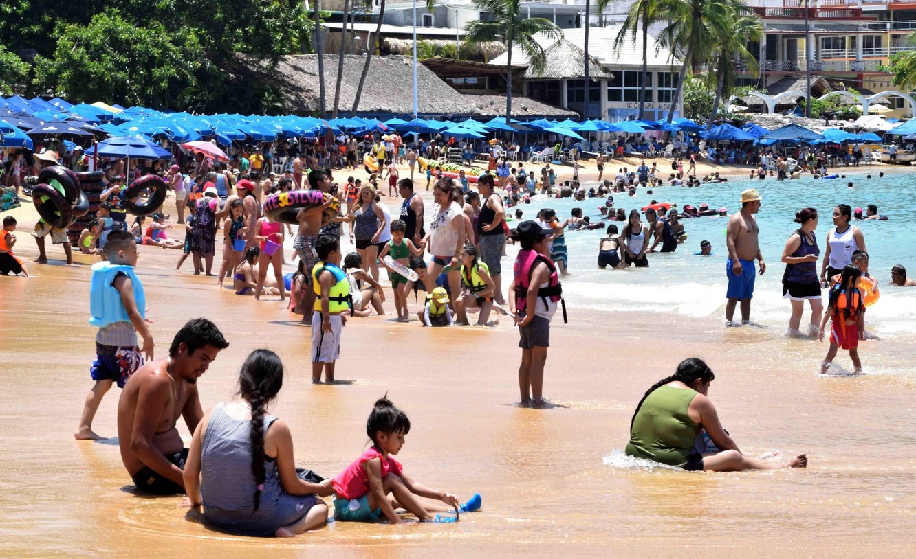 Emiten alerta preventiva por nuevo evento de mar de fondo en Acapulco