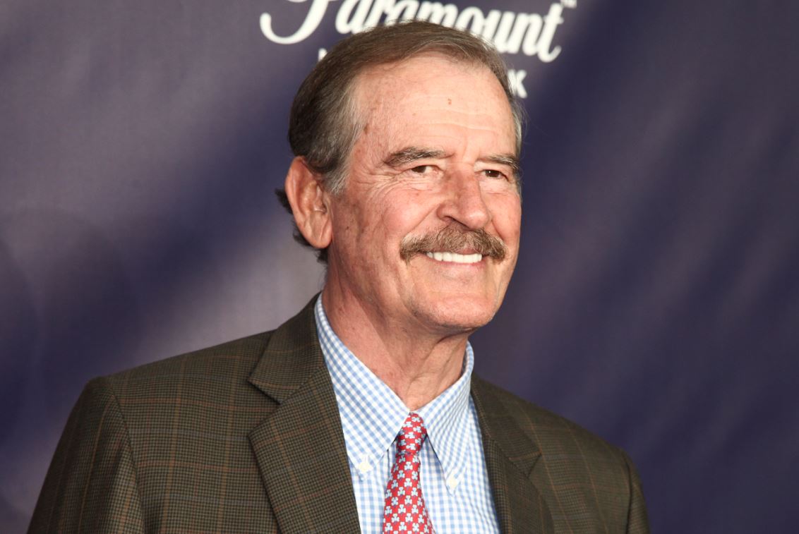 Vicente Fox defiende pensión de expresidentes de México