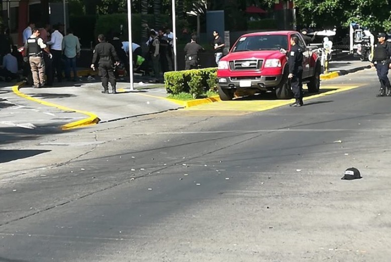 En rehabilitación, victimas del atentado a exfiscal de Jalisco
