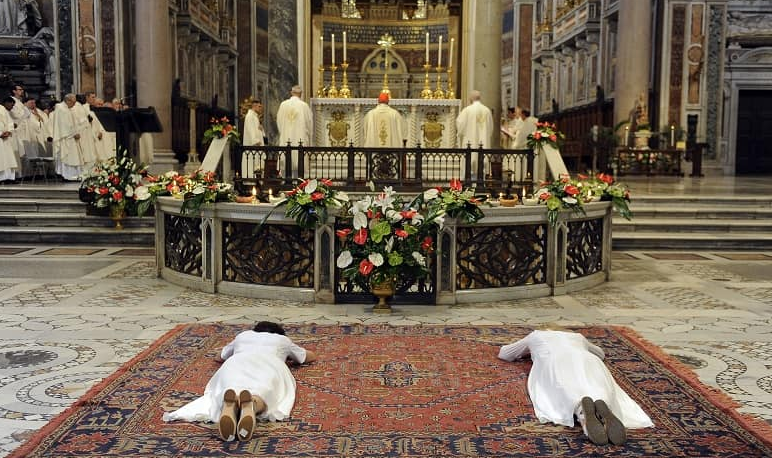 Aumenta cifra de vírgenes consagradas, según el Vaticano