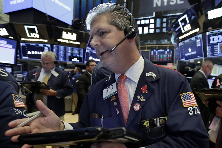 Wall Street cierra con ganancias y el Dow Jones sube 0.43 por ciento