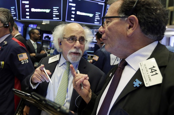 Wall Street cierra ganancias y Nasdaq logra nuevo récord