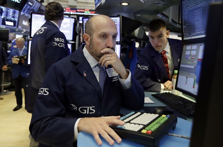 Wall Street cierra ganancias y récord Nasdaq
