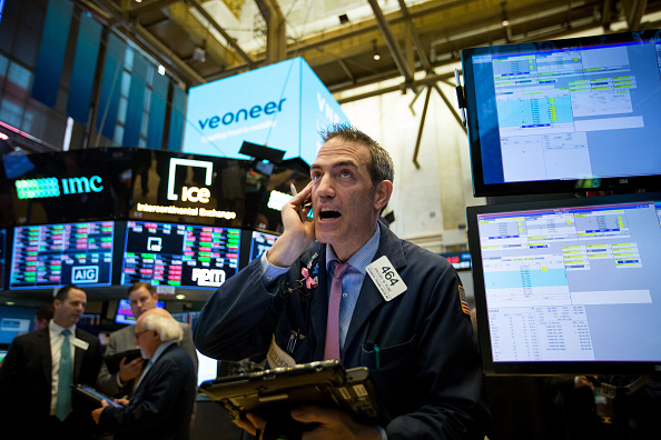 Wall Street cierra verde y Dow Jones avanza