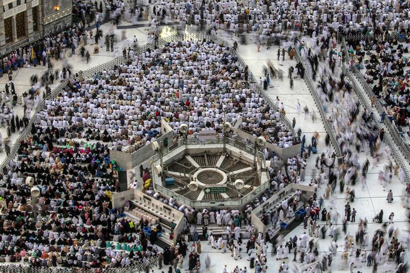 Dos millones de musulmanes realizan peregrinación anual a La Meca