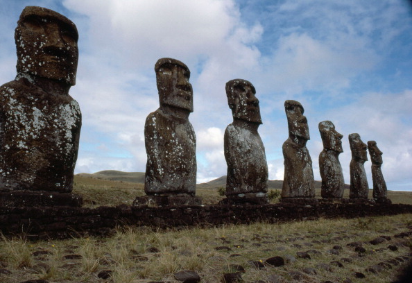 Chile busca cambiar nombre emblemática Isla Pascua